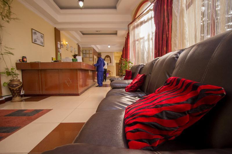 Chester Hotel Νακούρου Εξωτερικό φωτογραφία