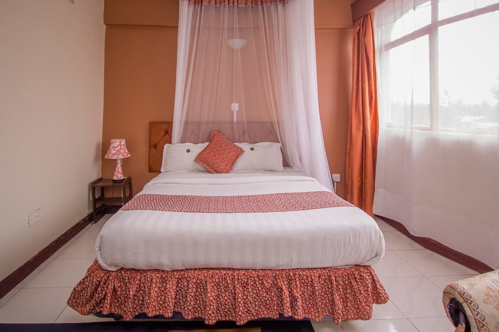 Chester Hotel Νακούρου Εξωτερικό φωτογραφία