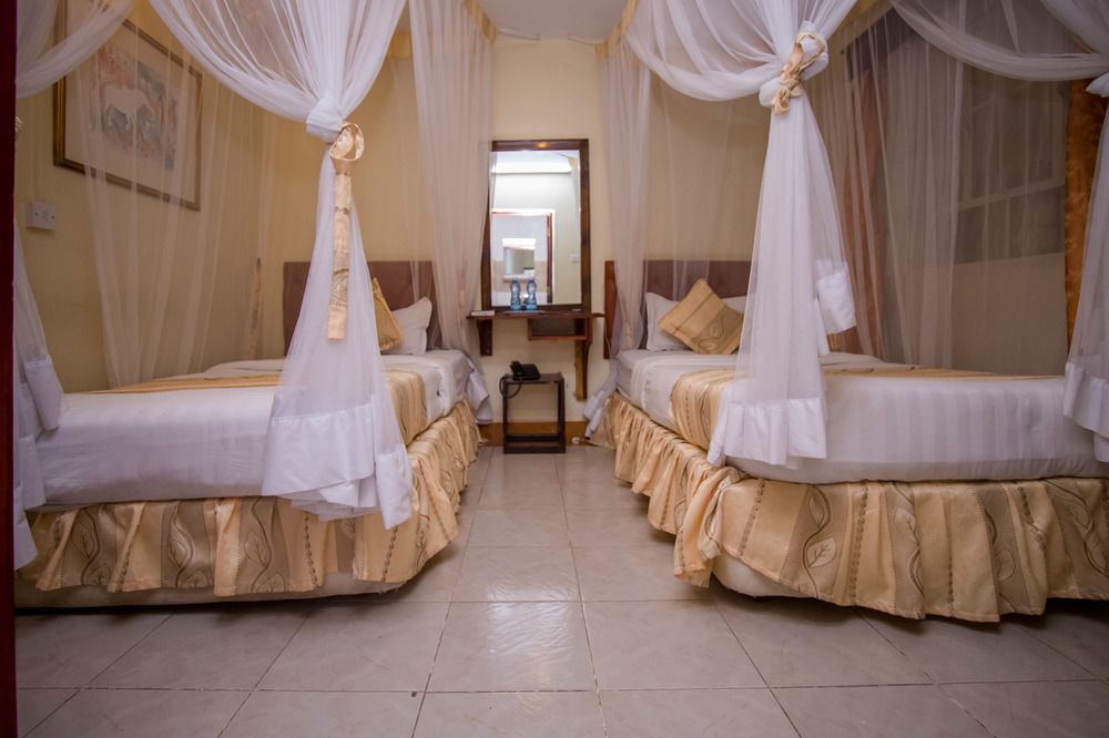 Chester Hotel Νακούρου Εξωτερικό φωτογραφία