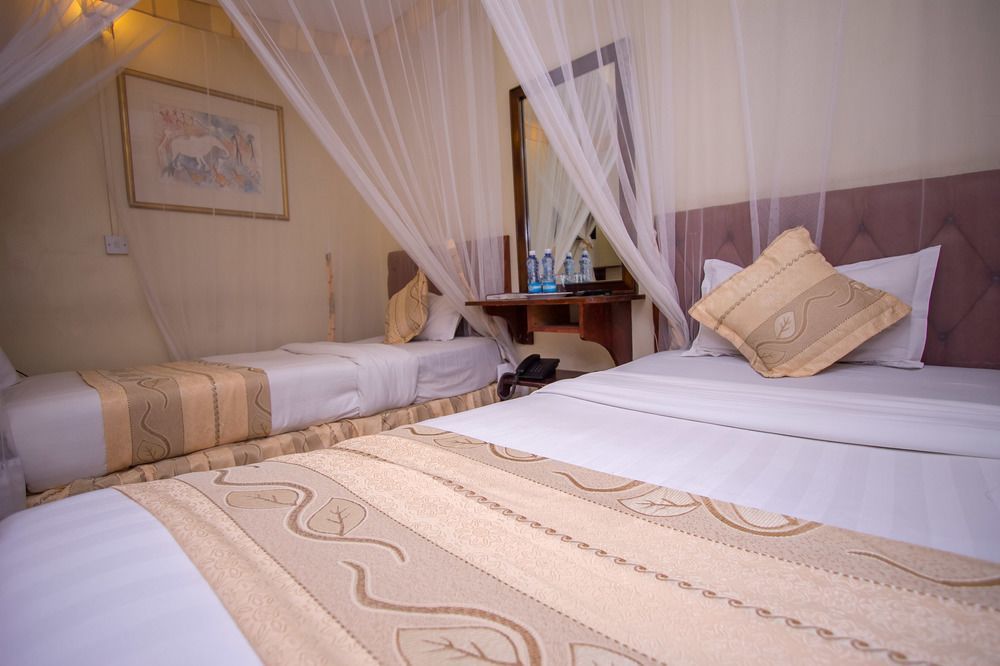 Chester Hotel Νακούρου Εξωτερικό φωτογραφία