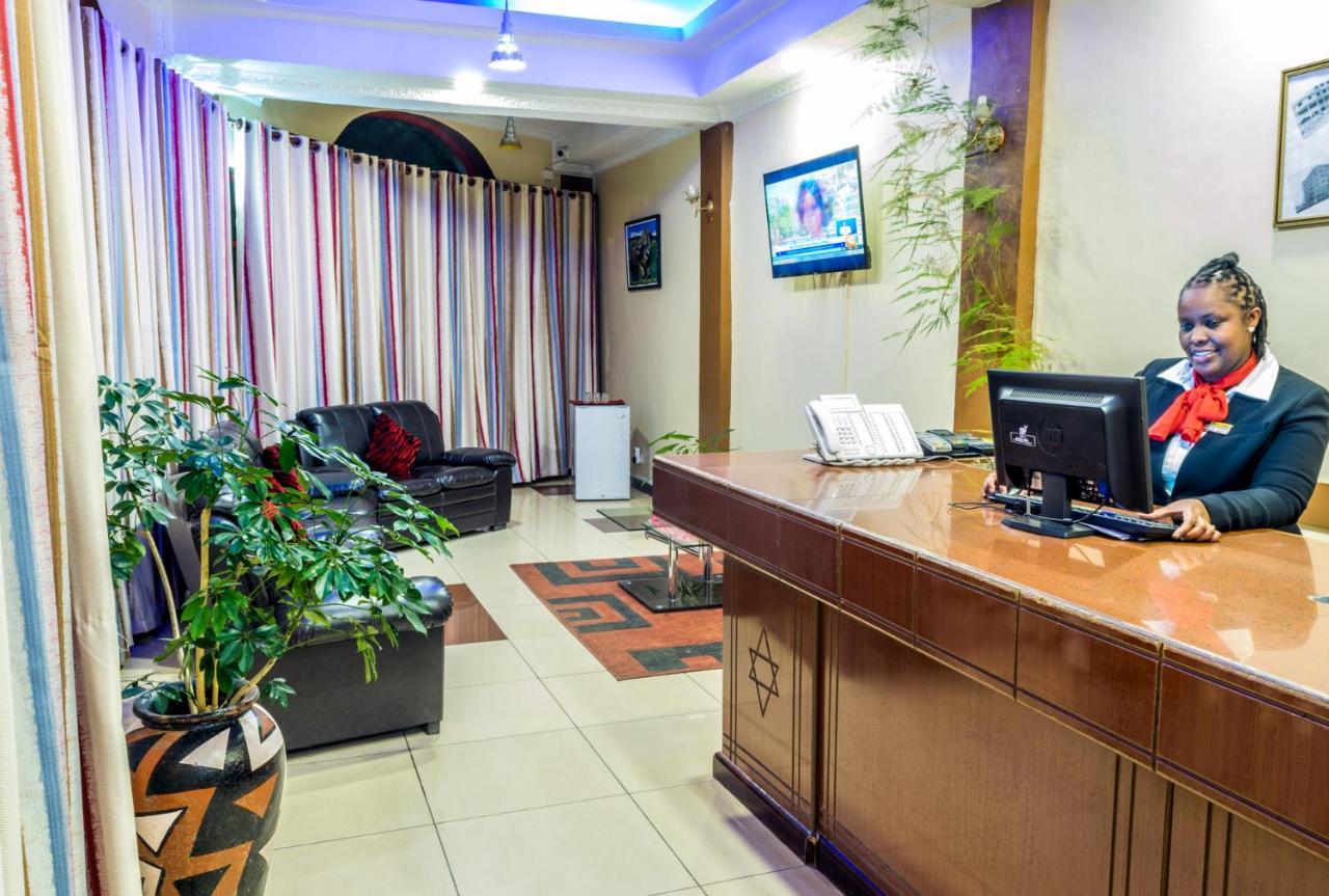 Chester Hotel Νακούρου Εξωτερικό φωτογραφία