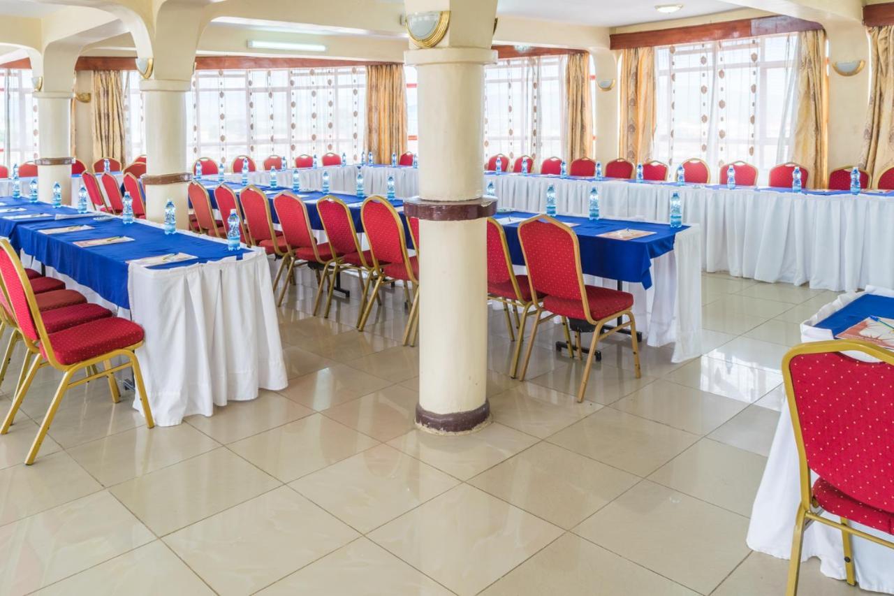 Chester Hotel Νακούρου Εξωτερικό φωτογραφία