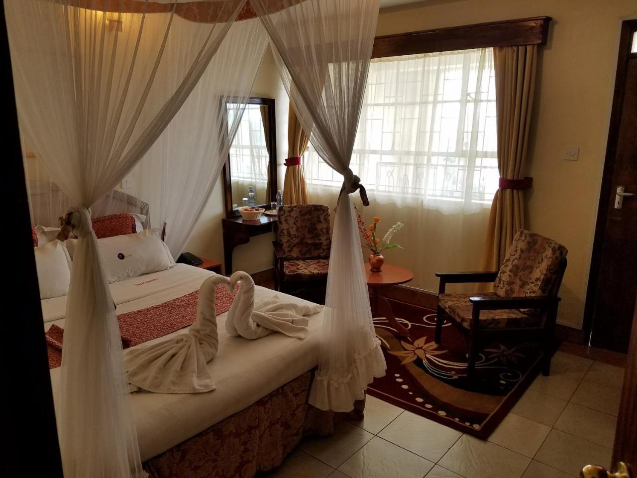 Chester Hotel Νακούρου Εξωτερικό φωτογραφία