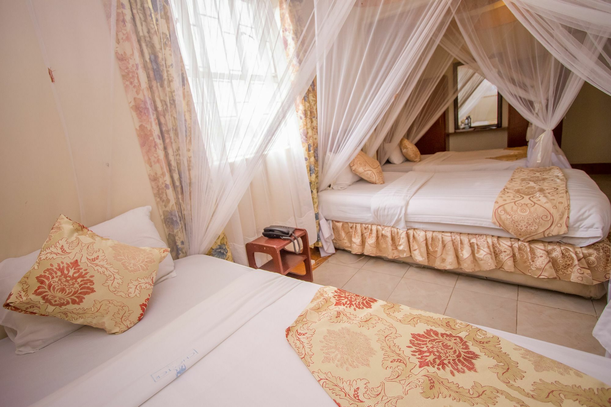 Chester Hotel Νακούρου Εξωτερικό φωτογραφία
