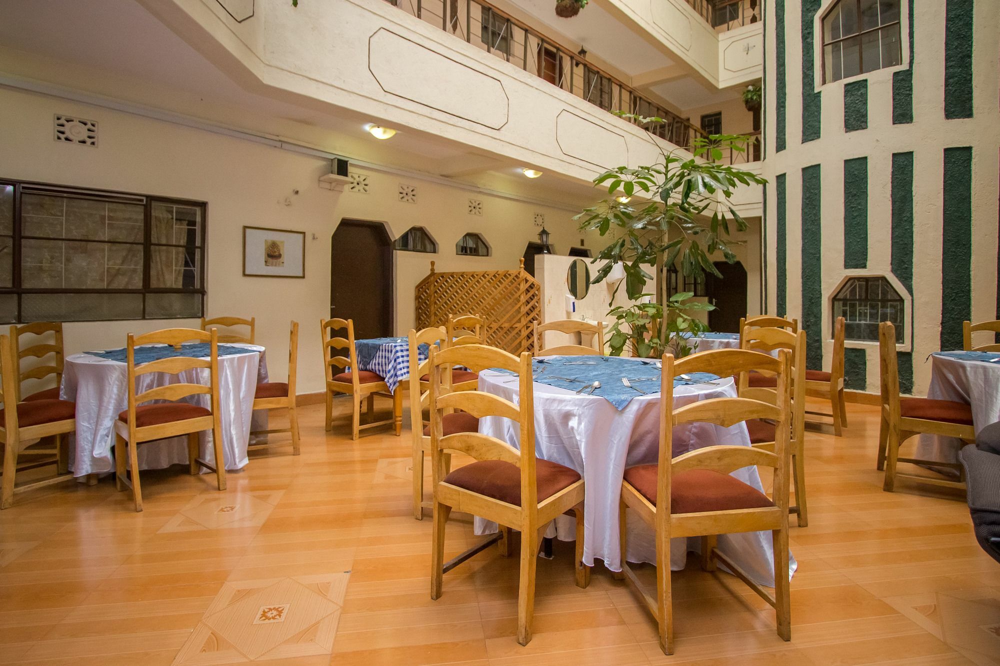 Chester Hotel Νακούρου Εξωτερικό φωτογραφία